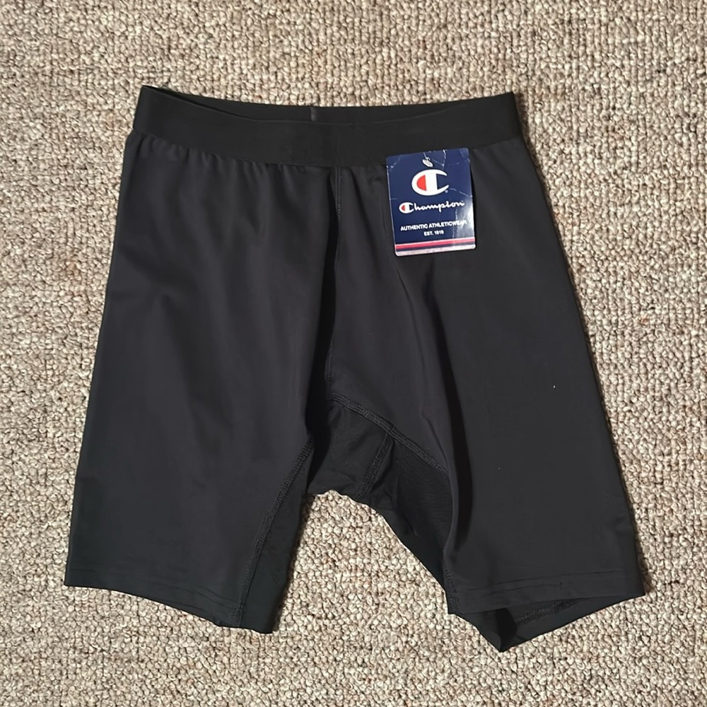 Champion athletic wear nee tag
